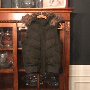 Gap winter vest